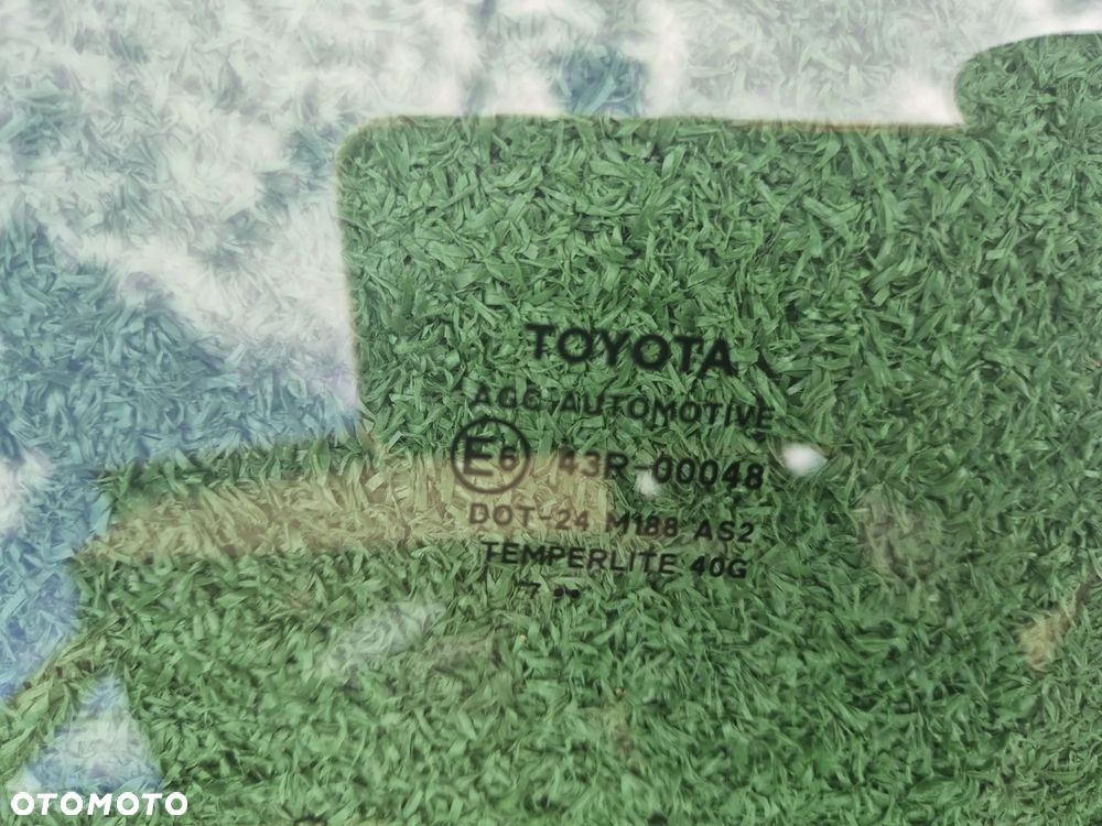 TOYOTA AURIS Prawa tylna szyba prawy tył drzwi 2017 43R00048 - 5