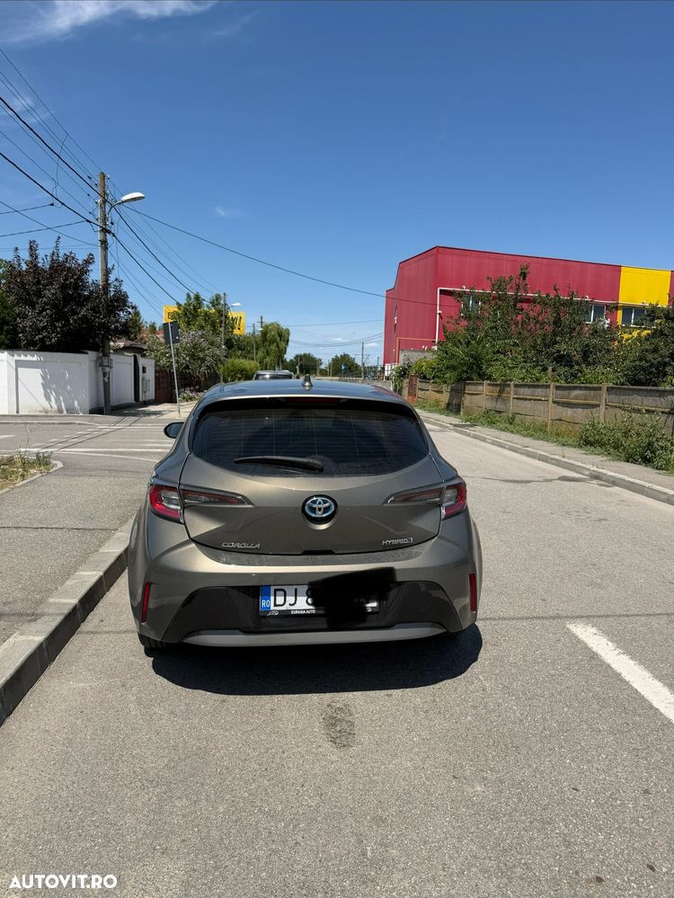 Toyota Corolla - 2