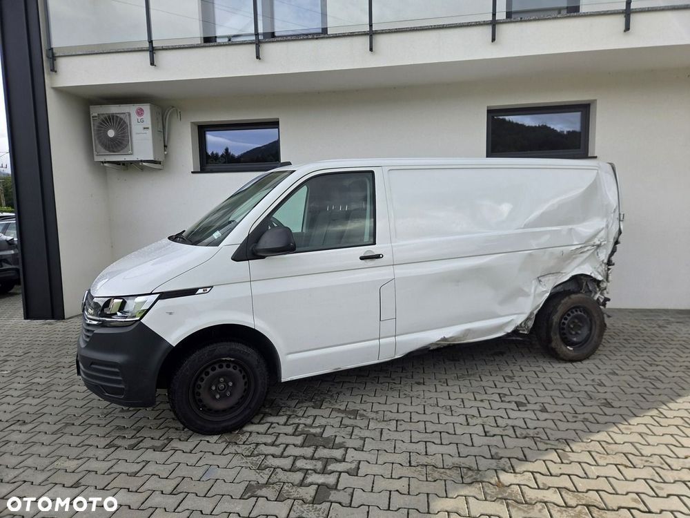 Volkswagen Transporter - 12