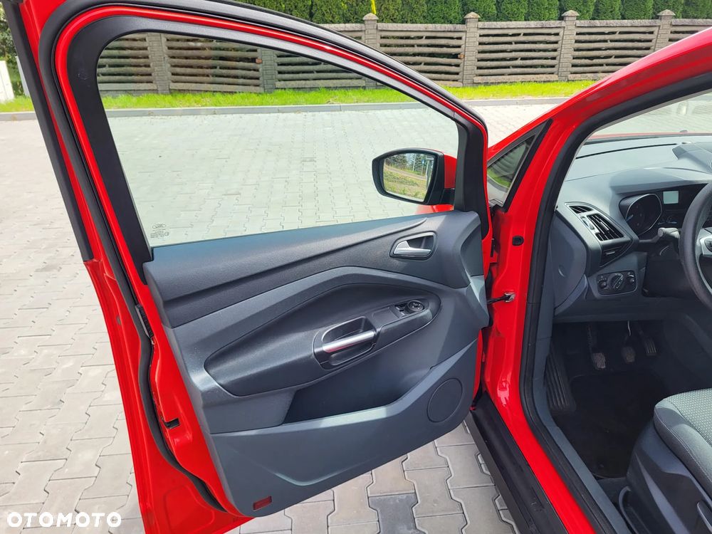 Ford C-MAX - 12