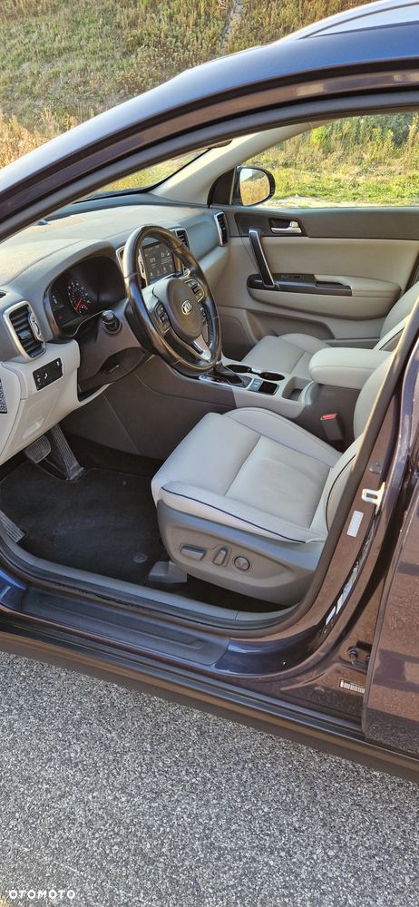 Kia Sportage - 12