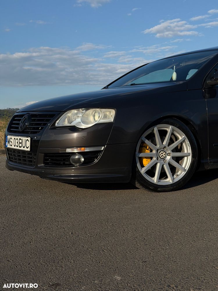 Volkswagen Passat 2.0TDI Sportline DPF DSG - 4