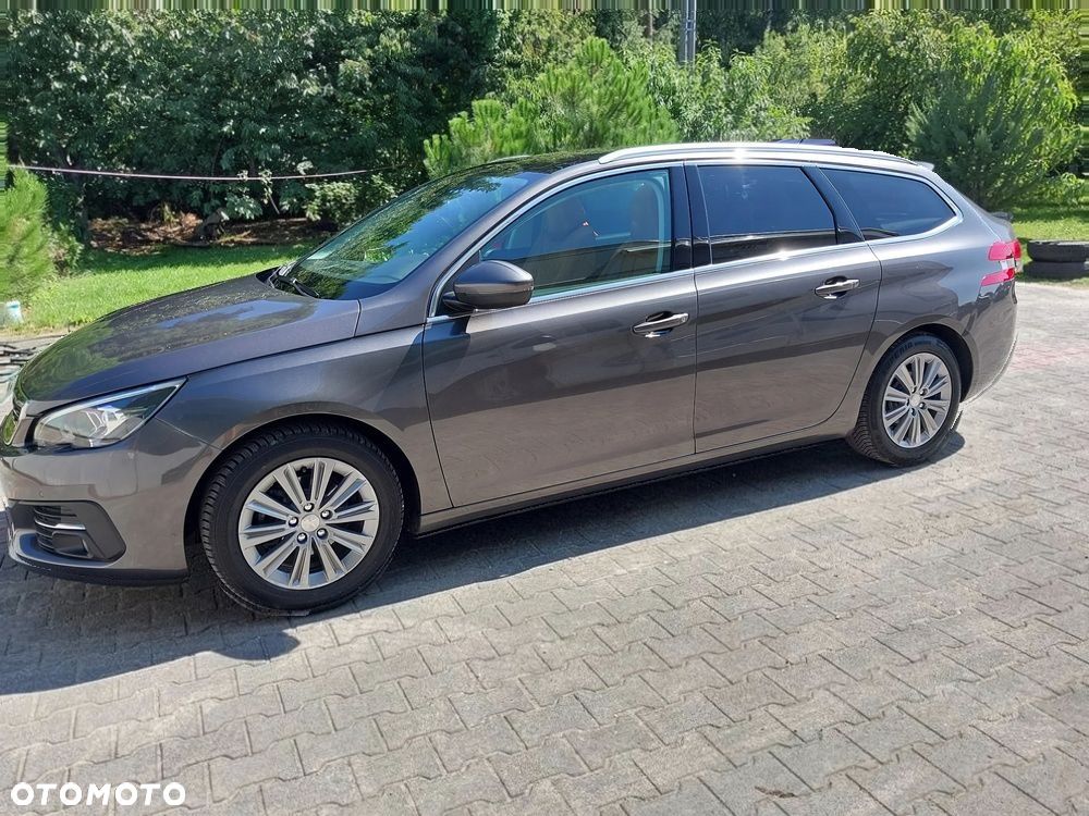Peugeot 308 1.6 BlueHDi Allure S&S EAT6 - 18