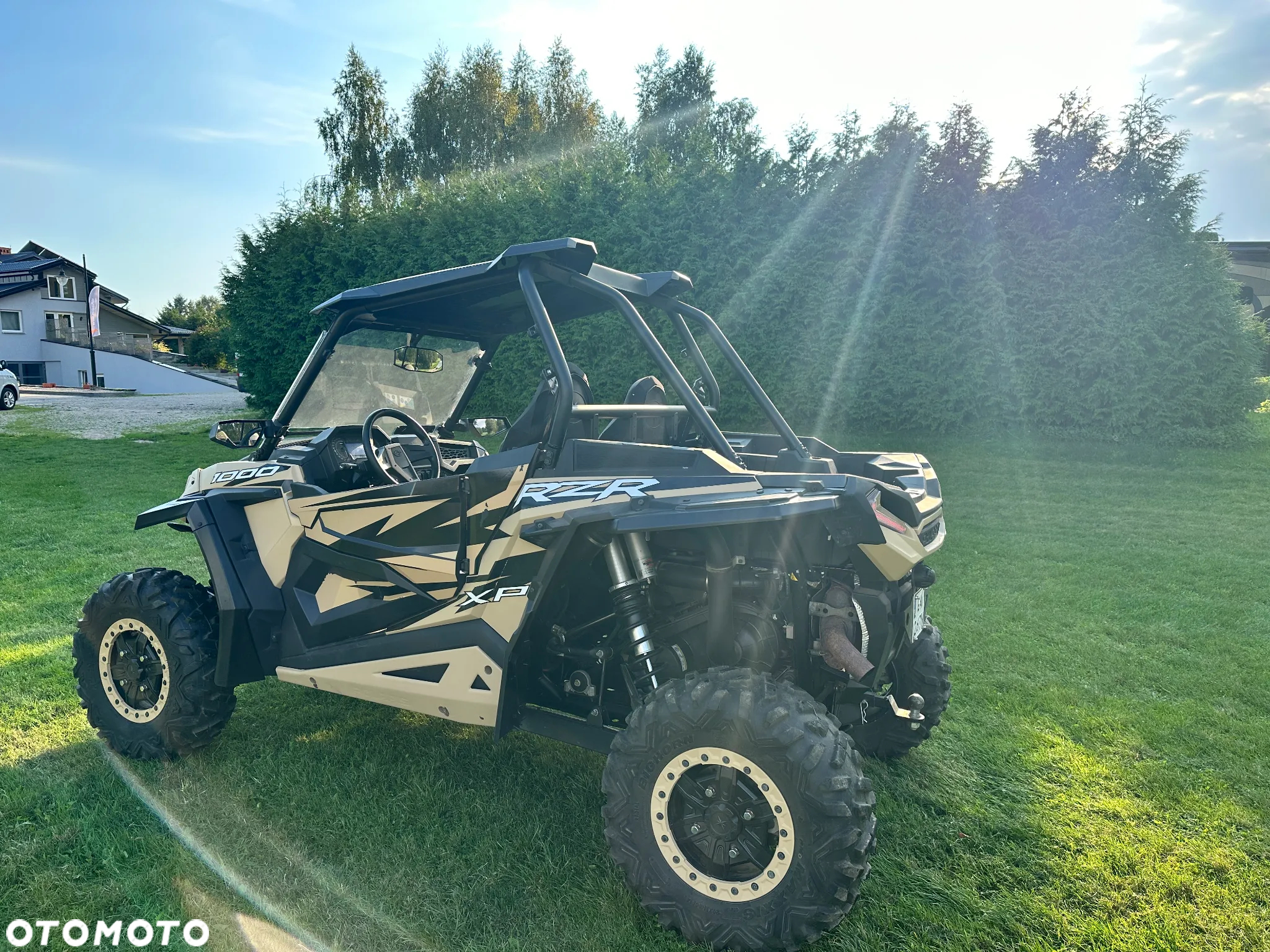 Polaris RZR