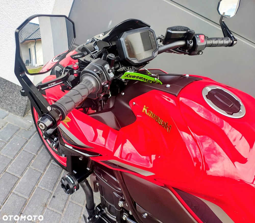 Kawasaki Z 900 - 20