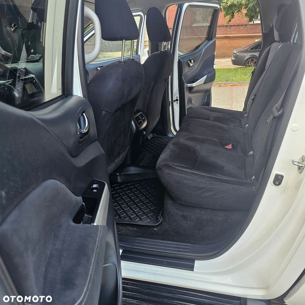 Nissan Navara 2.5 D LE Long EU5 - 22
