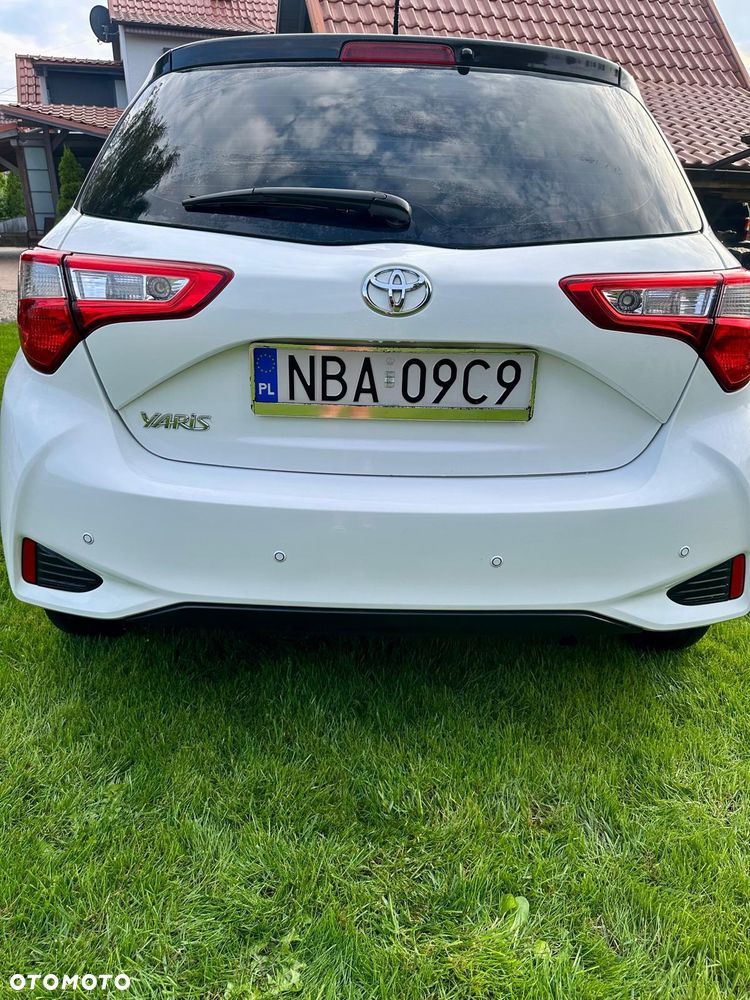 Toyota Yaris - 4