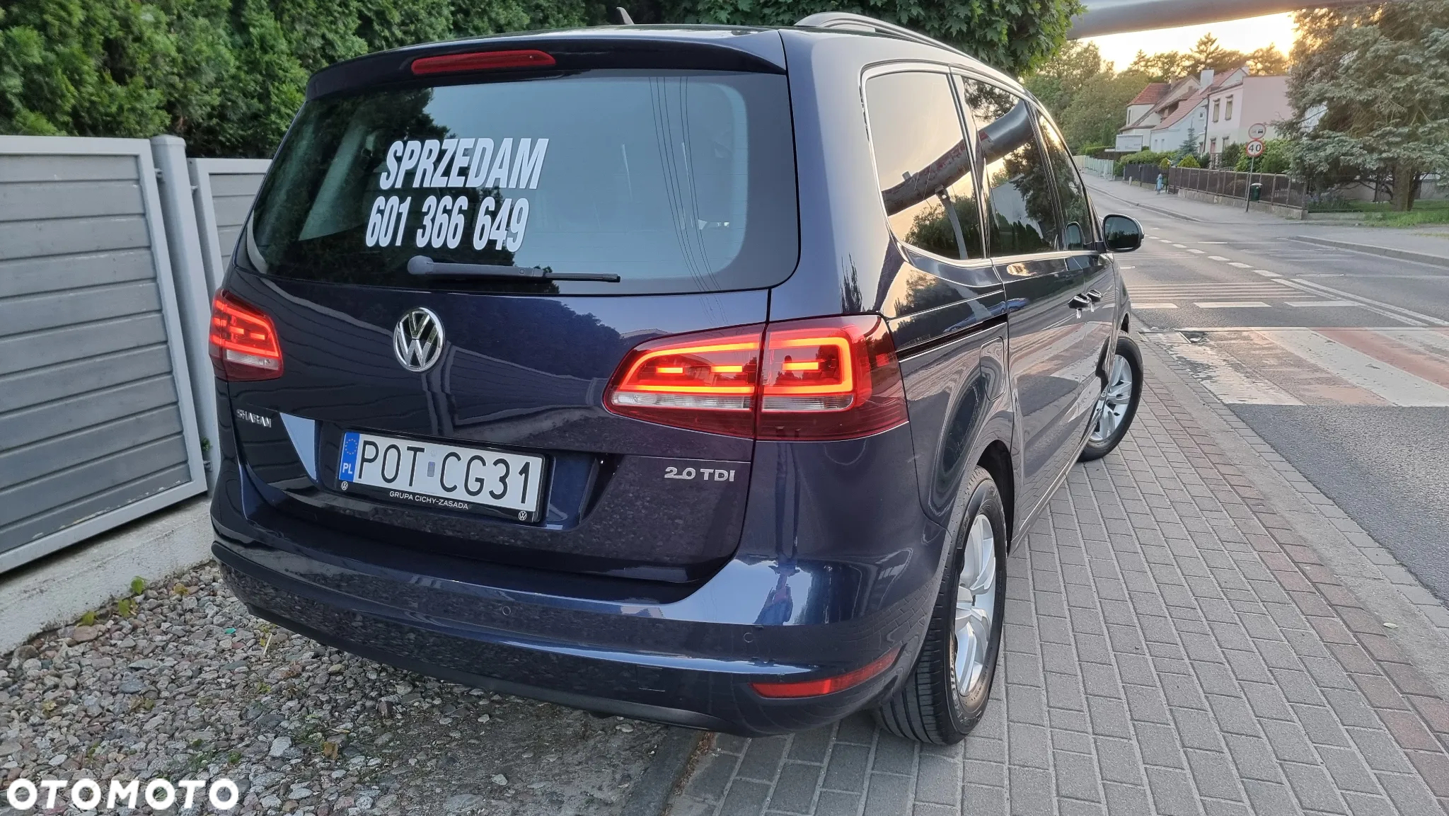 Volkswagen Sharan 2.0 TDI (BlueMotion Technology) Comfortline - 5