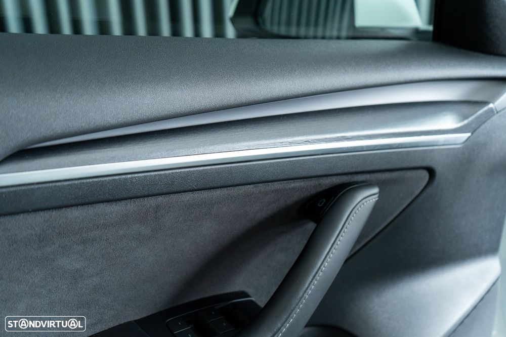 Tesla Model 3 Standard RWD - 21