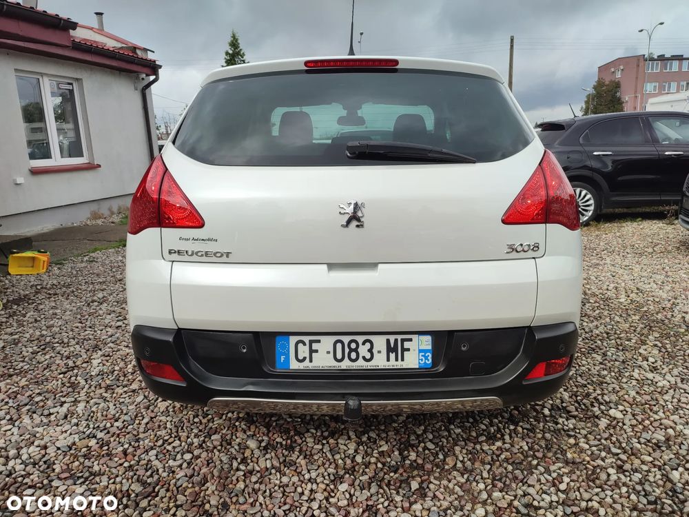 Peugeot 3008 HDi FAP 150 Roland Garros - 10