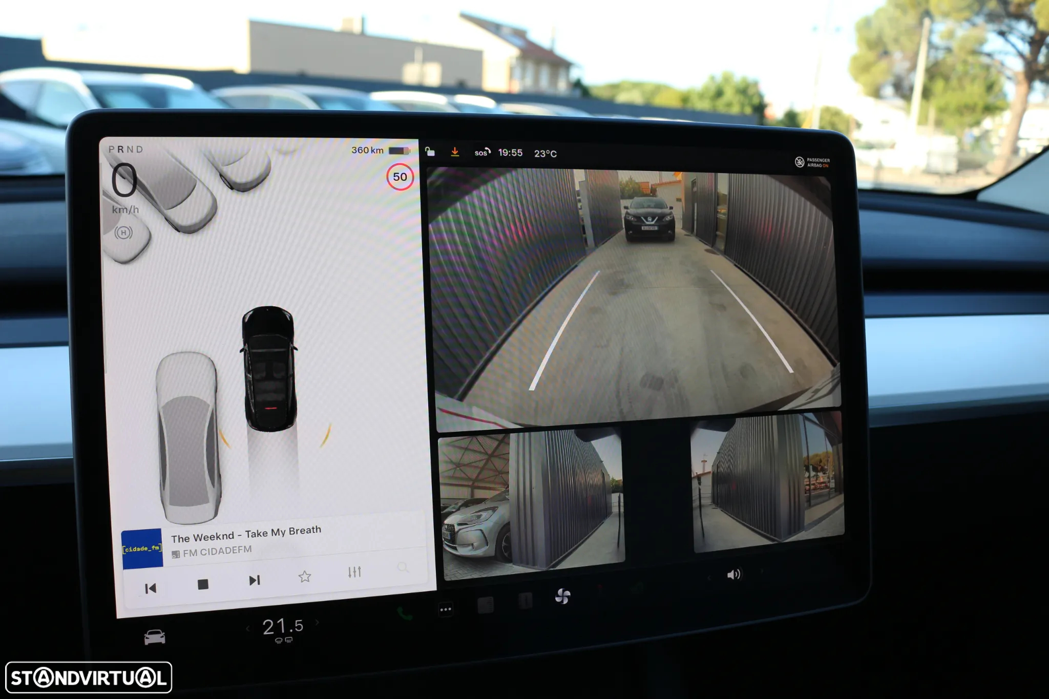 Tesla Model Y Long Range Dual Motor AWD - 22