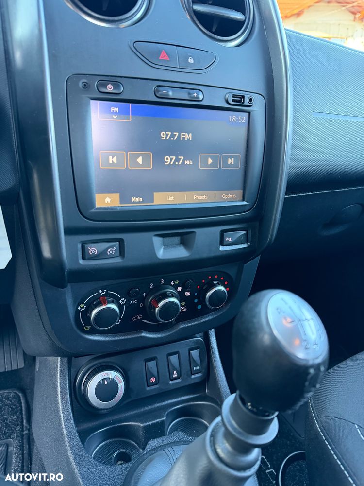 Dacia Duster dCi 110 FAP 4x4 Prestige - 7