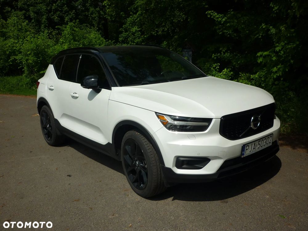 Volvo XC 40 T5 AWD R-Design - 2