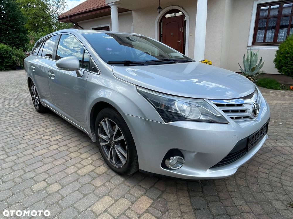 Toyota Avensis 1.6 Edition (2014) - 19