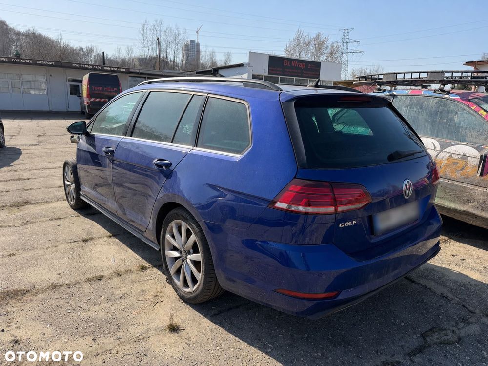 Volkswagen Golf Variant - 2