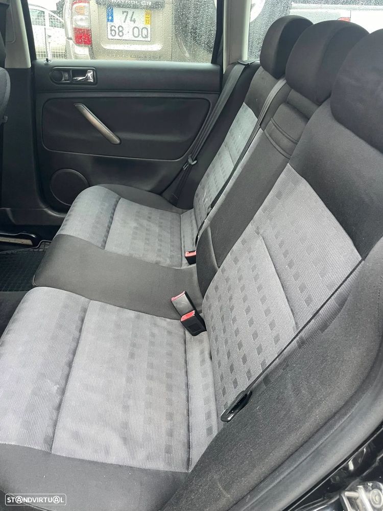 VW Passat Variant 1.9 TDi - 13