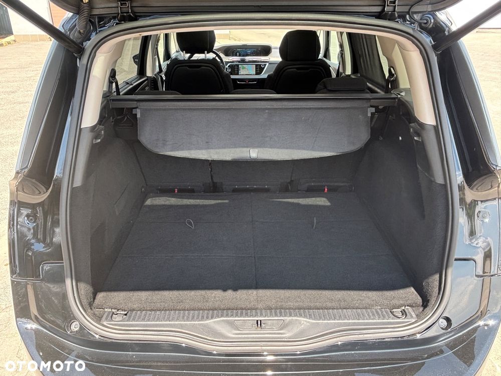 Citroën C4 Grand Picasso - 39