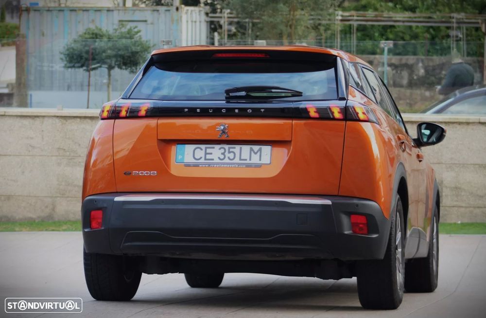 Peugeot e-2008 Active - 12