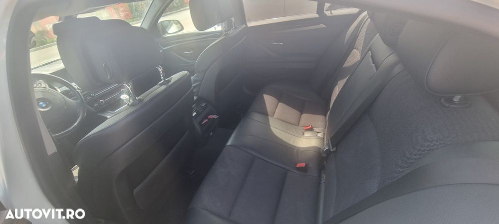 BMW Seria 5 520d - 6