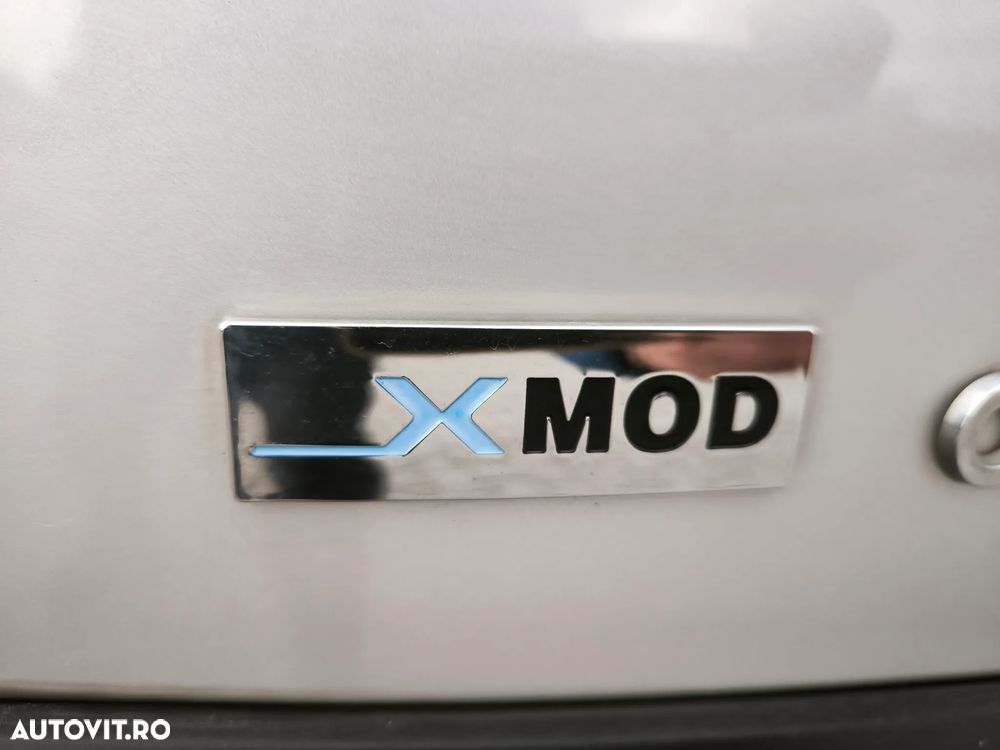 Renault Scenic dCi 110 Xmod Paris - 26