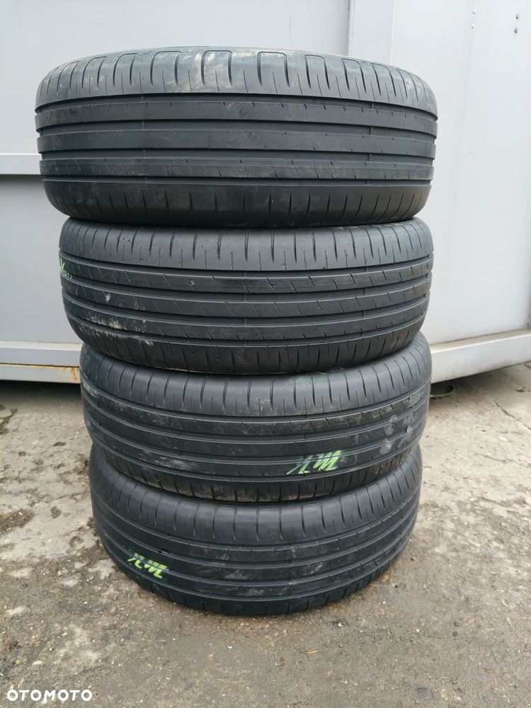 205/55R17 91V - Goodyear Efficient Grup Perf.  - 2022r. Komplet 5.5mm - 1