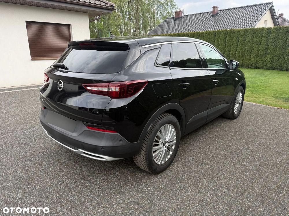Opel Grandland X 1.2 T GPF Design Line S&S - 3