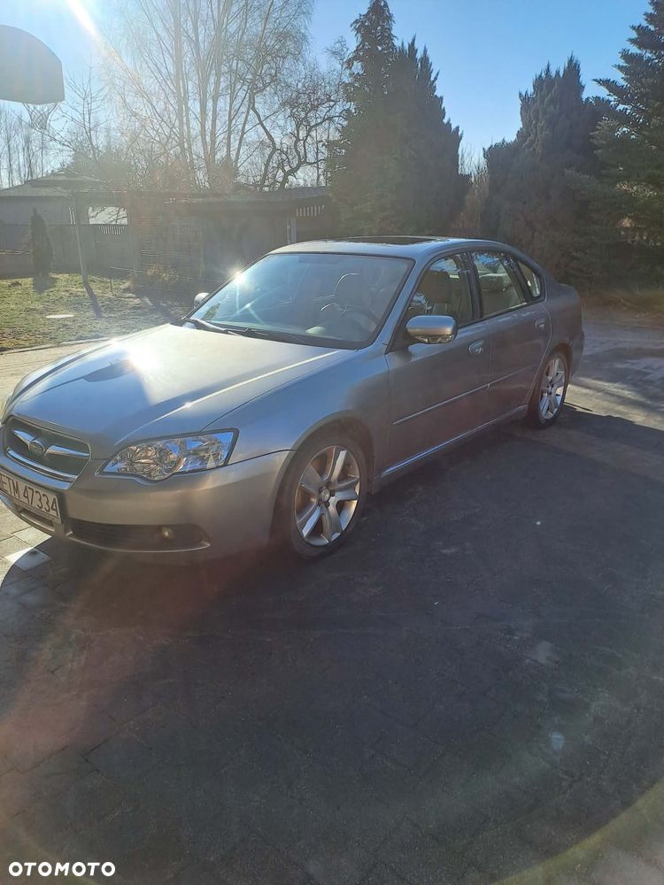 Subaru Legacy - 4