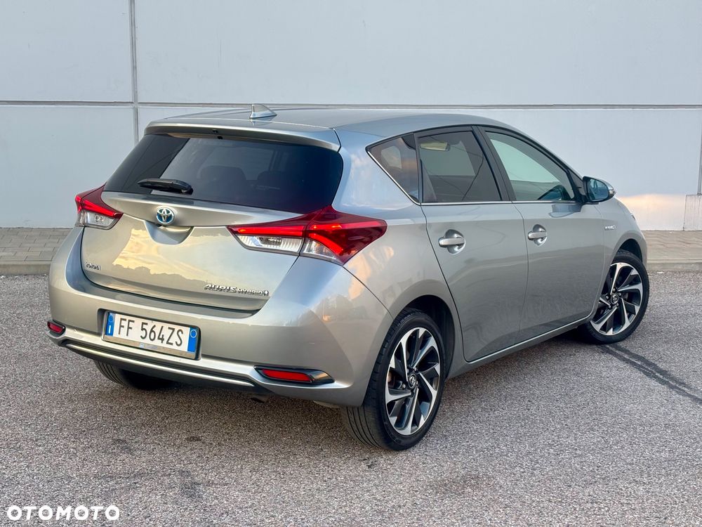Toyota Auris - 9
