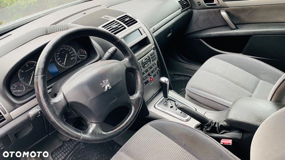 Peugeot 407 - 3