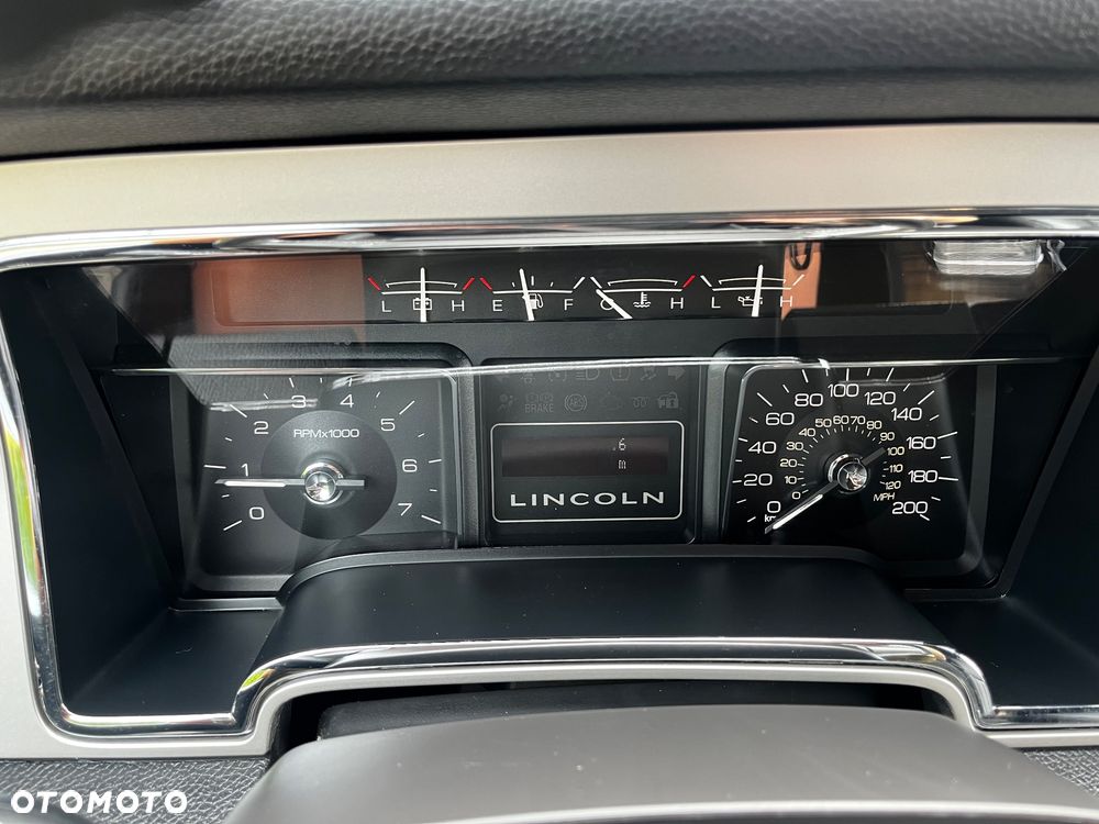 Lincoln Navigator 5.4 4x4 - 14