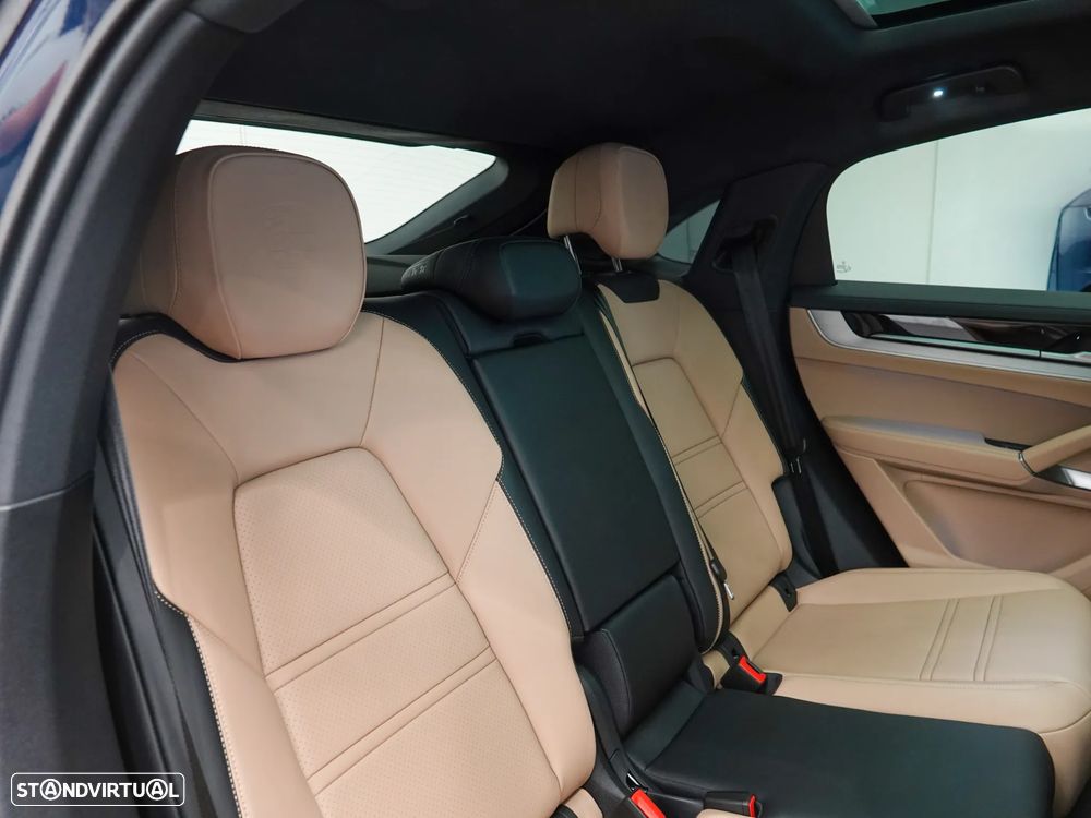 Porsche Cayenne Coupé Black Edition - 37