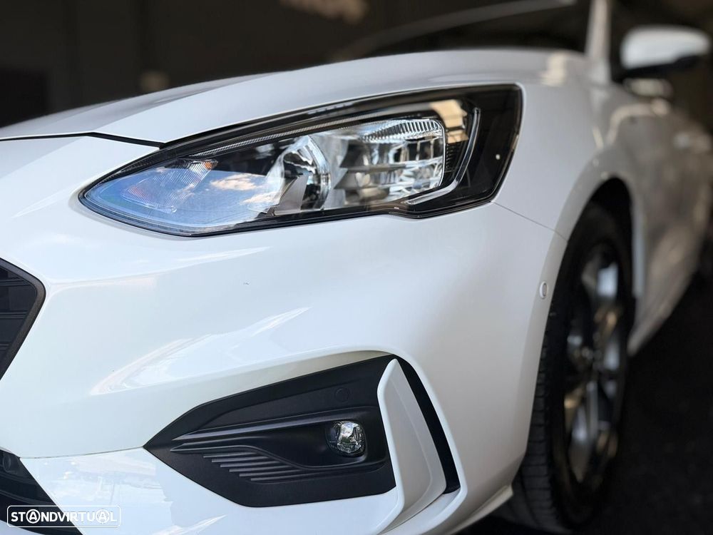 Ford Focus 1.0 EcoBoost ST-Line - 16