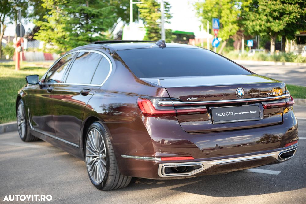 BMW Seria 7 745Le xDrive AT PHEV - 27