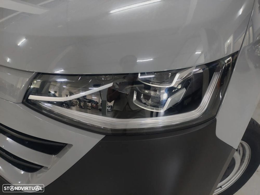 VW Transporter 2.0 TDI L1H1 - 2