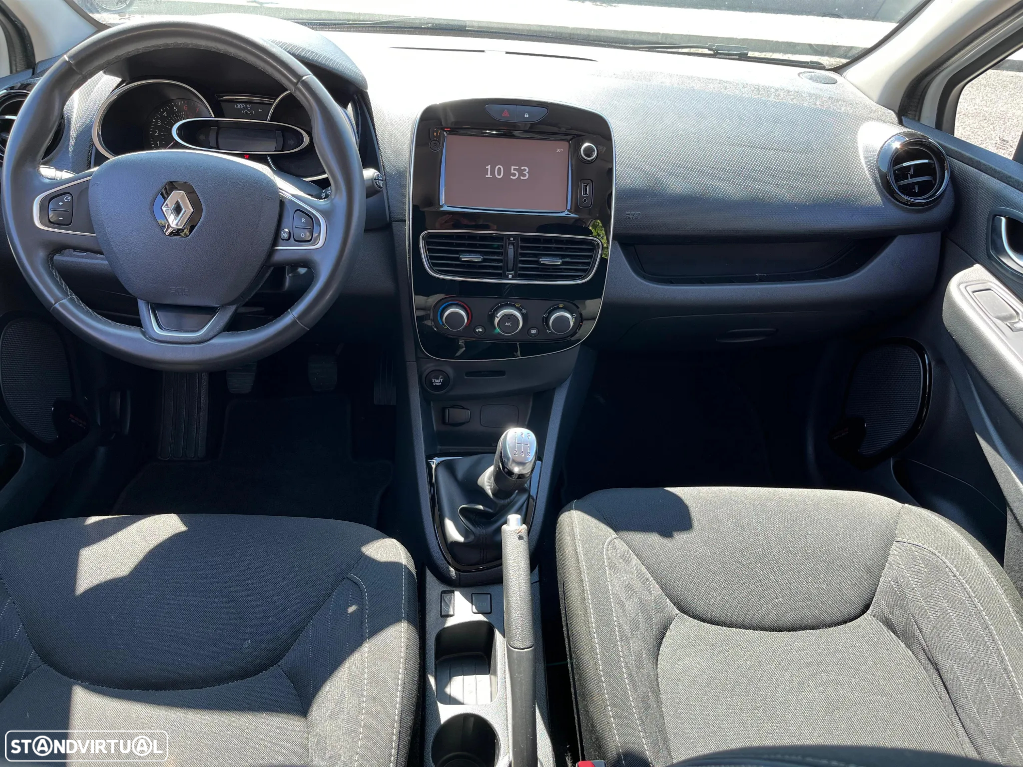 Renault Clio Sport Tourer 0.9 TCe Limited - 9