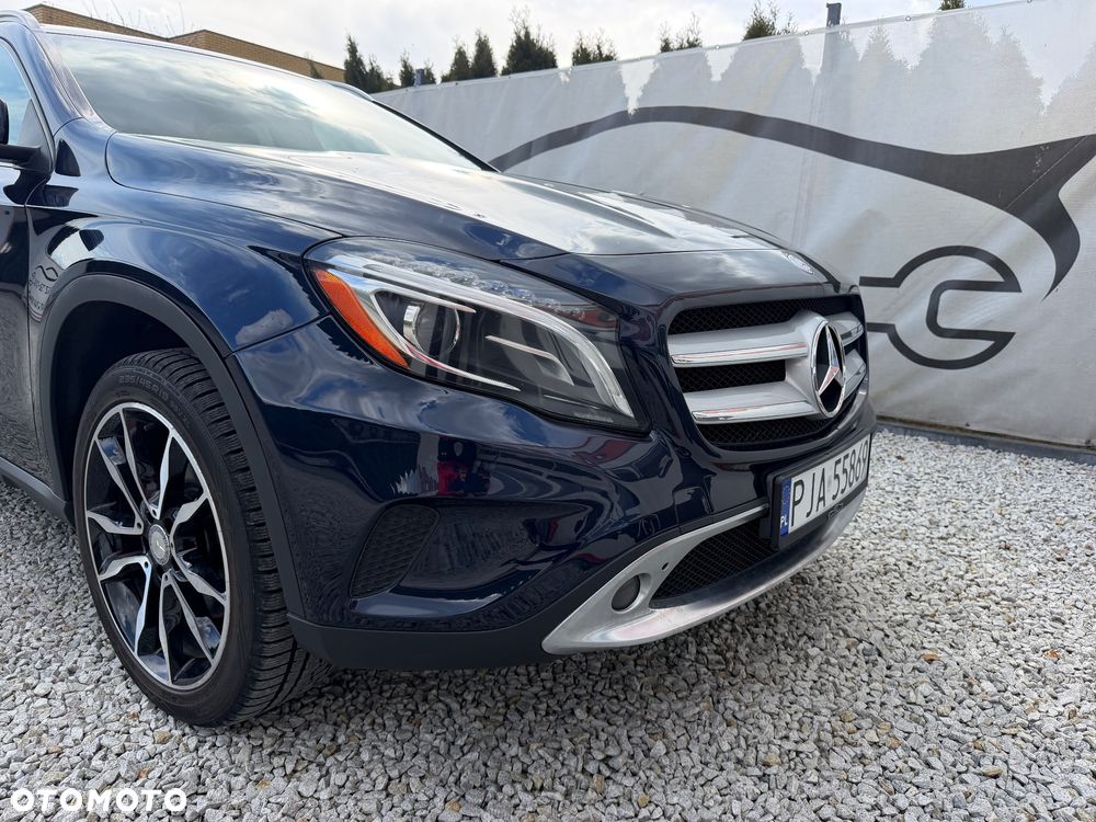 Mercedes-Benz GLA 250 4Matic 7G-DCT Edition 1 - 16