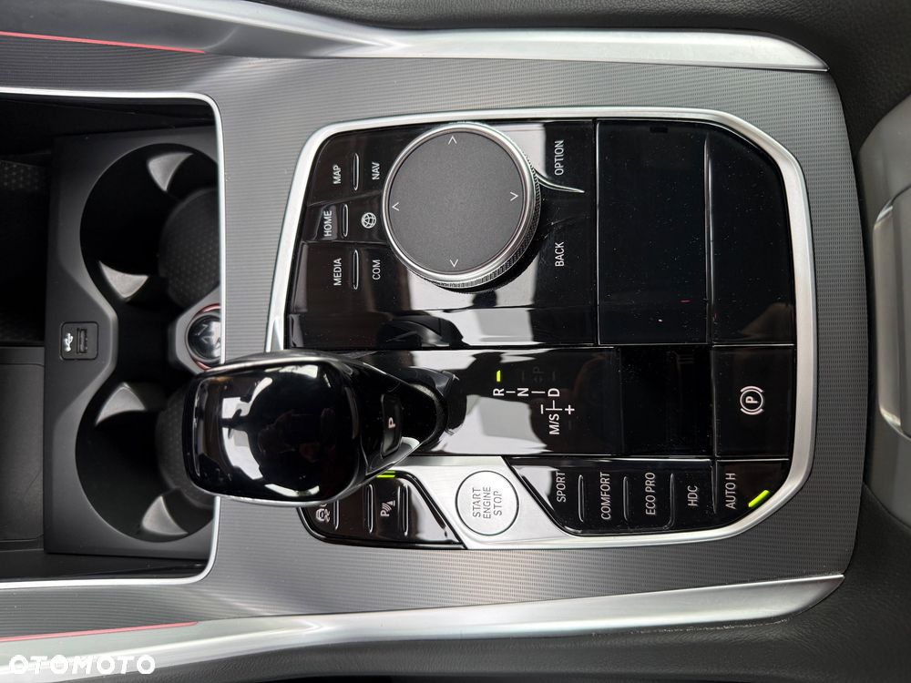 BMW X6 - 15