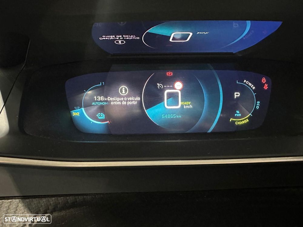 Peugeot e-2008 50 kWh Active Pack - 28