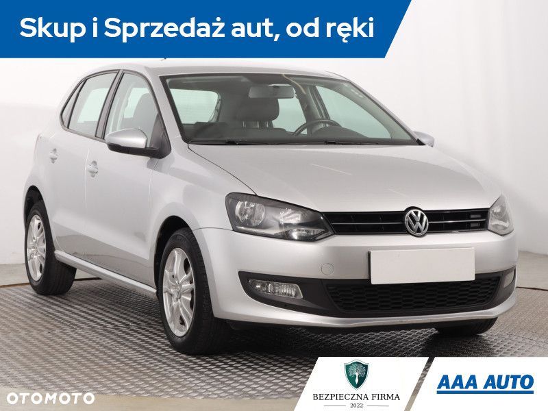 Volkswagen Polo - 2