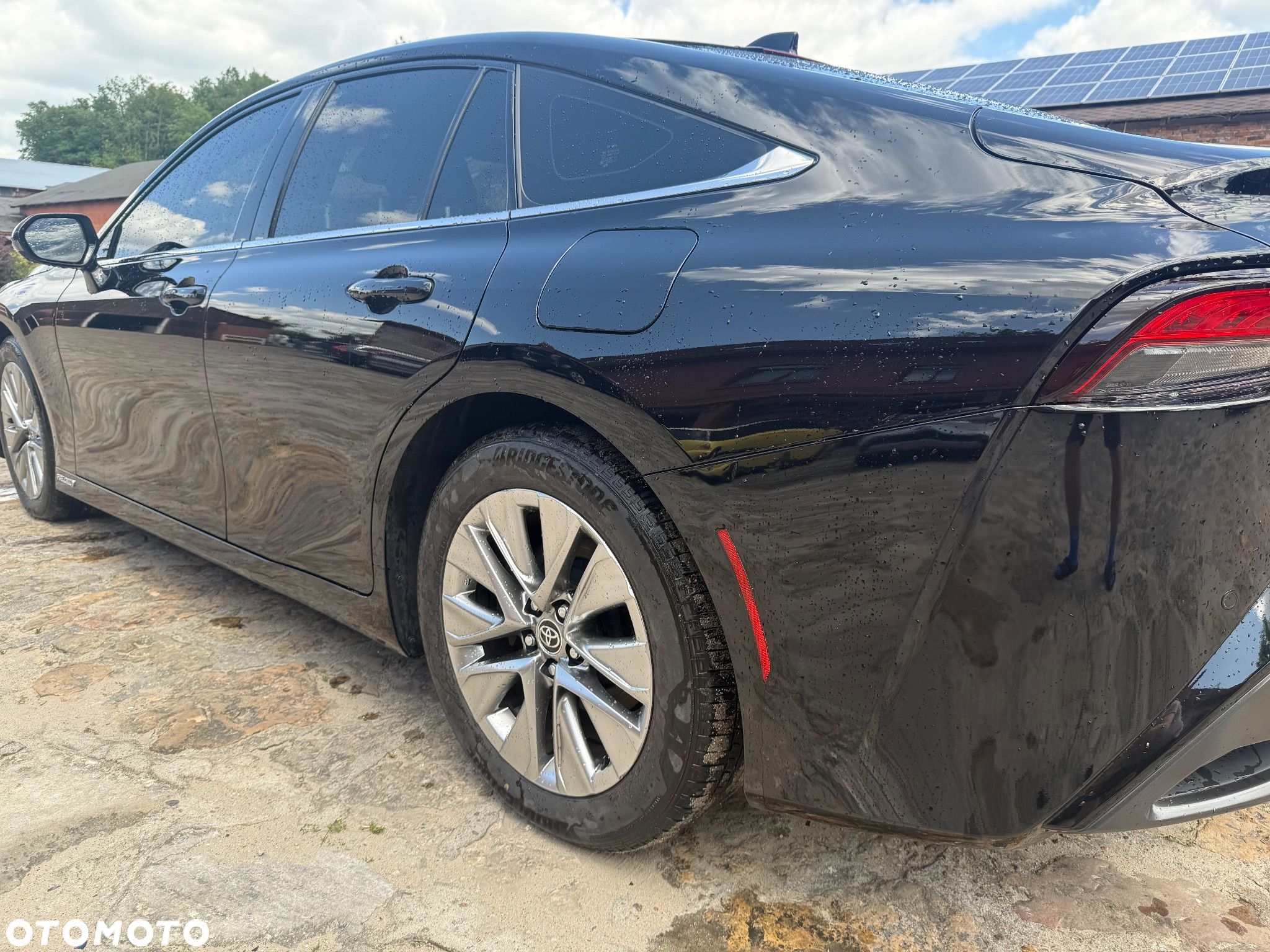 Toyota Mirai - 8
