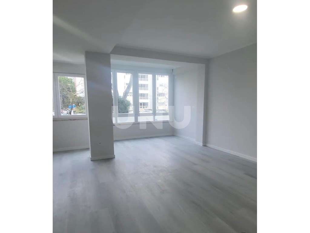 Apartamento T2 remodelado Oeiras - Grande imagem: 2/11