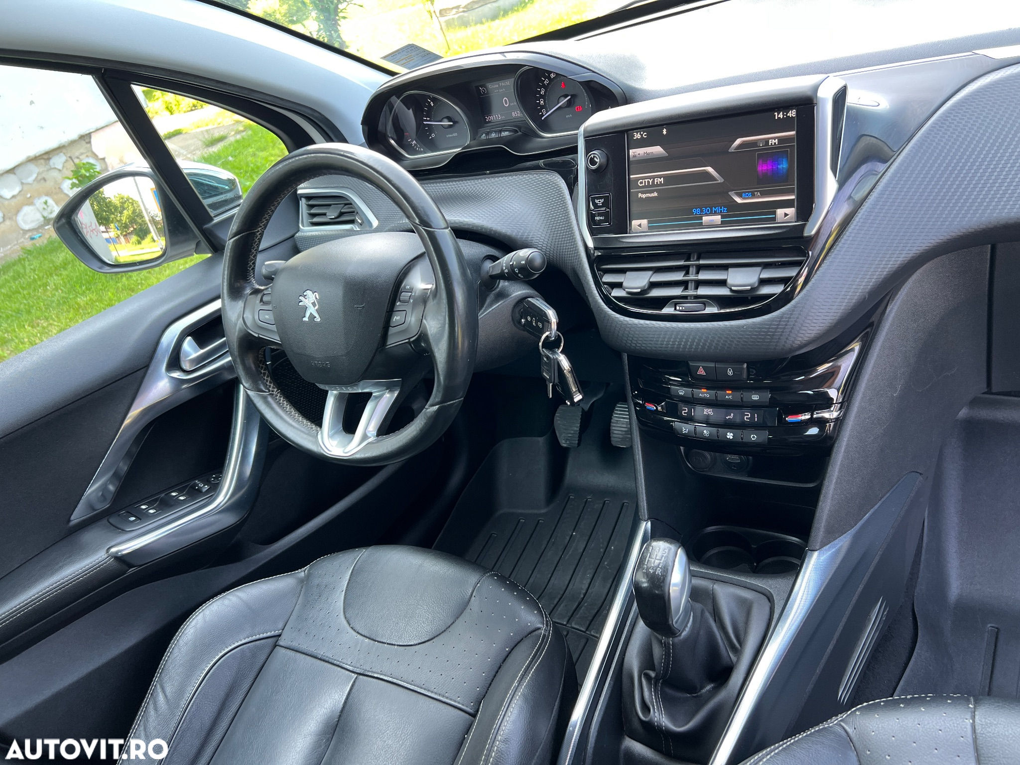 Peugeot 2008 BlueHDi FAP 120 STOP & START Crossway - 9