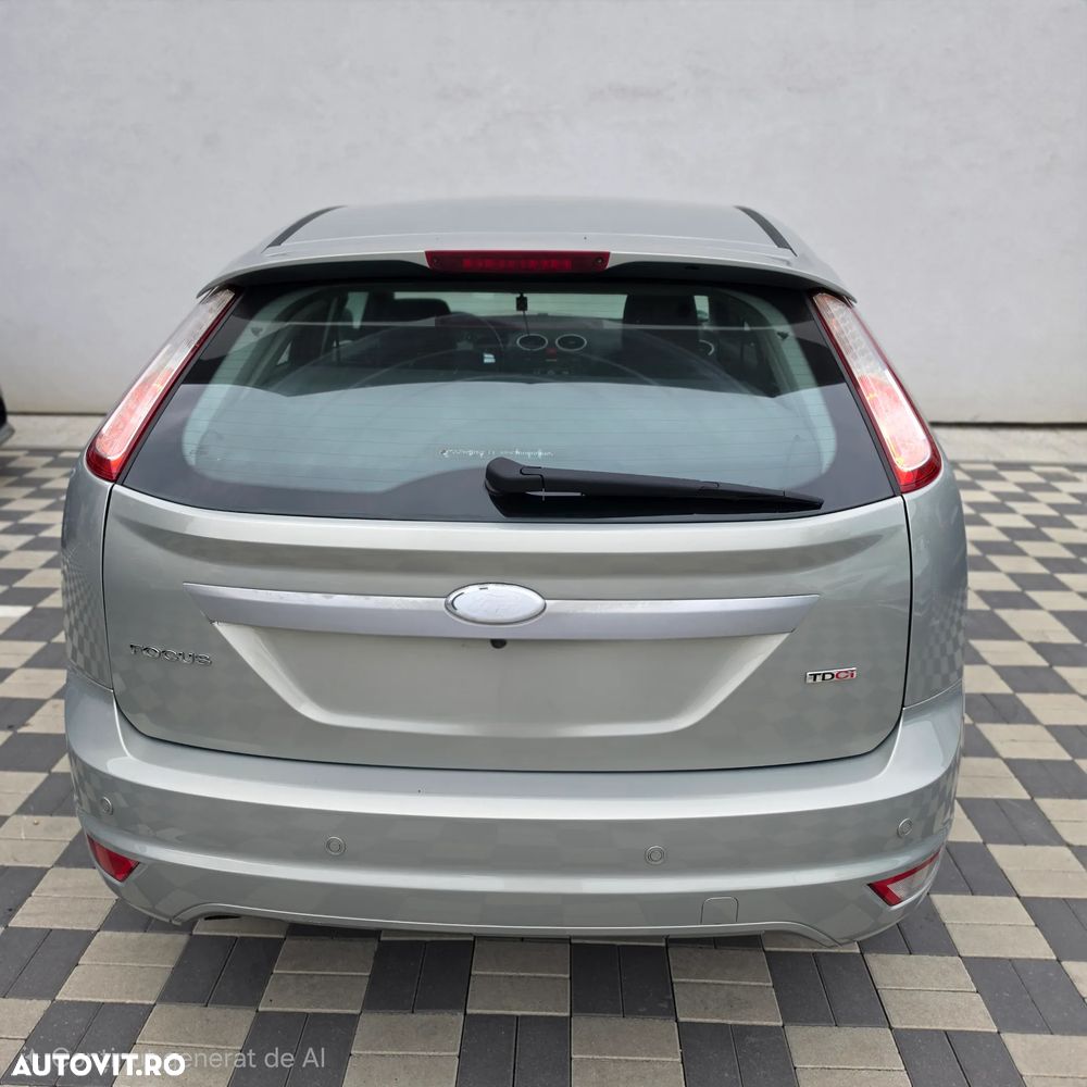 Ford Focus - 4