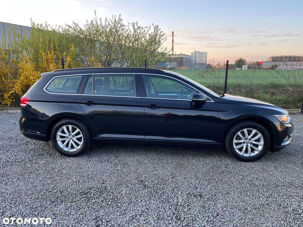 Volkswagen Passat Variant 1.5 TSI OPF DSG Business - 4