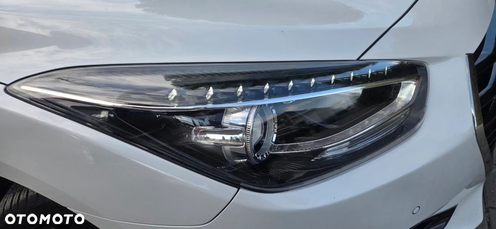 Hyundai i40 Kombi 1.7 CRDi DCT Premium - 24