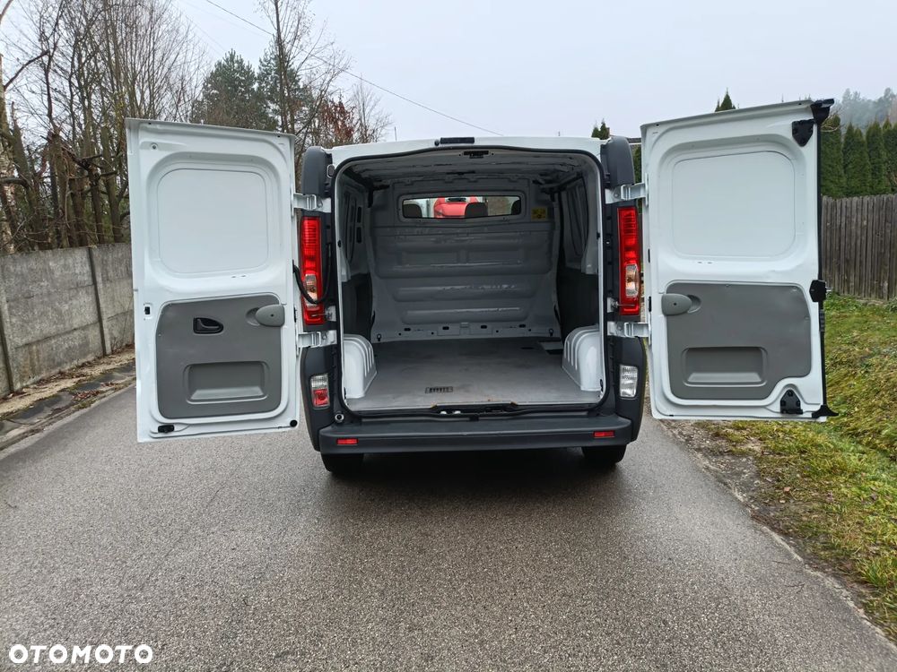 Opel Vivaro - 21