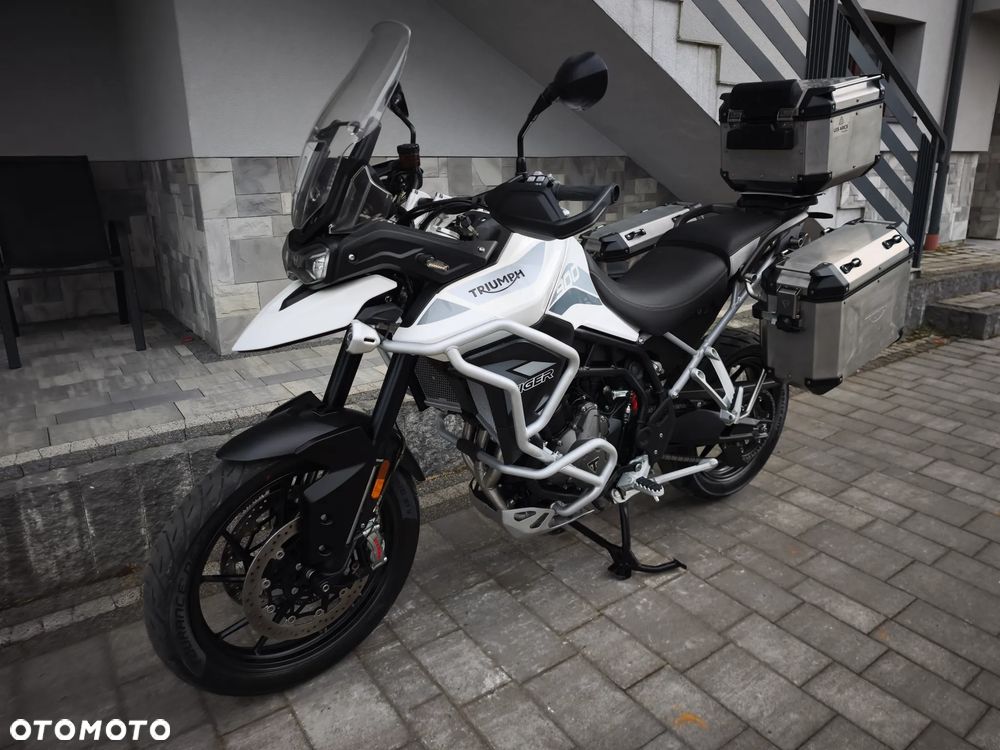 Triumph Tiger - 4