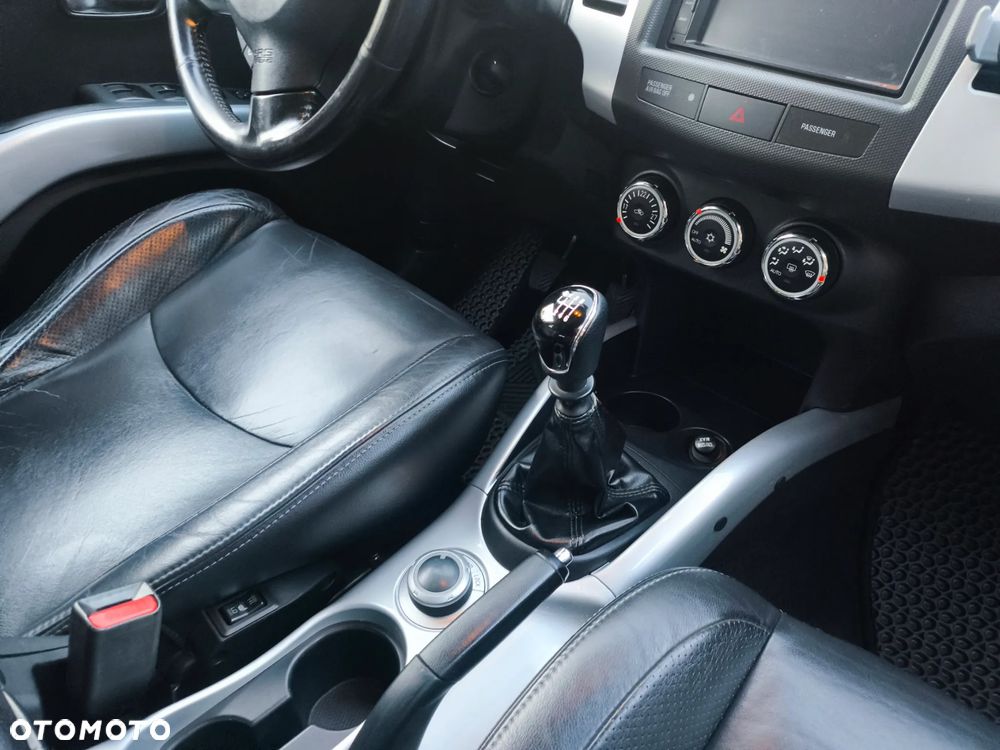 Mitsubishi Outlander 2.0 DID Instyle - 8