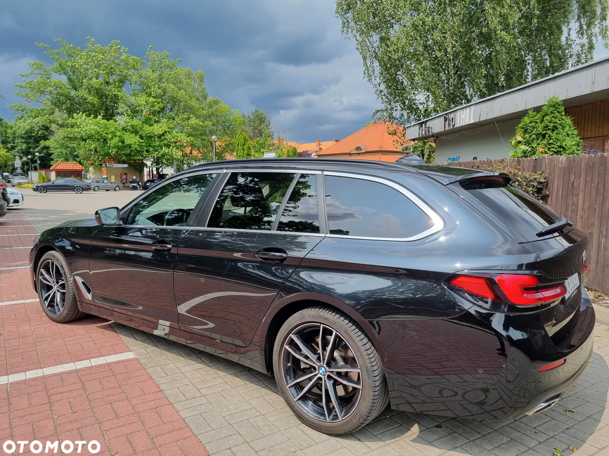 BMW Seria 5 520d Touring - 5