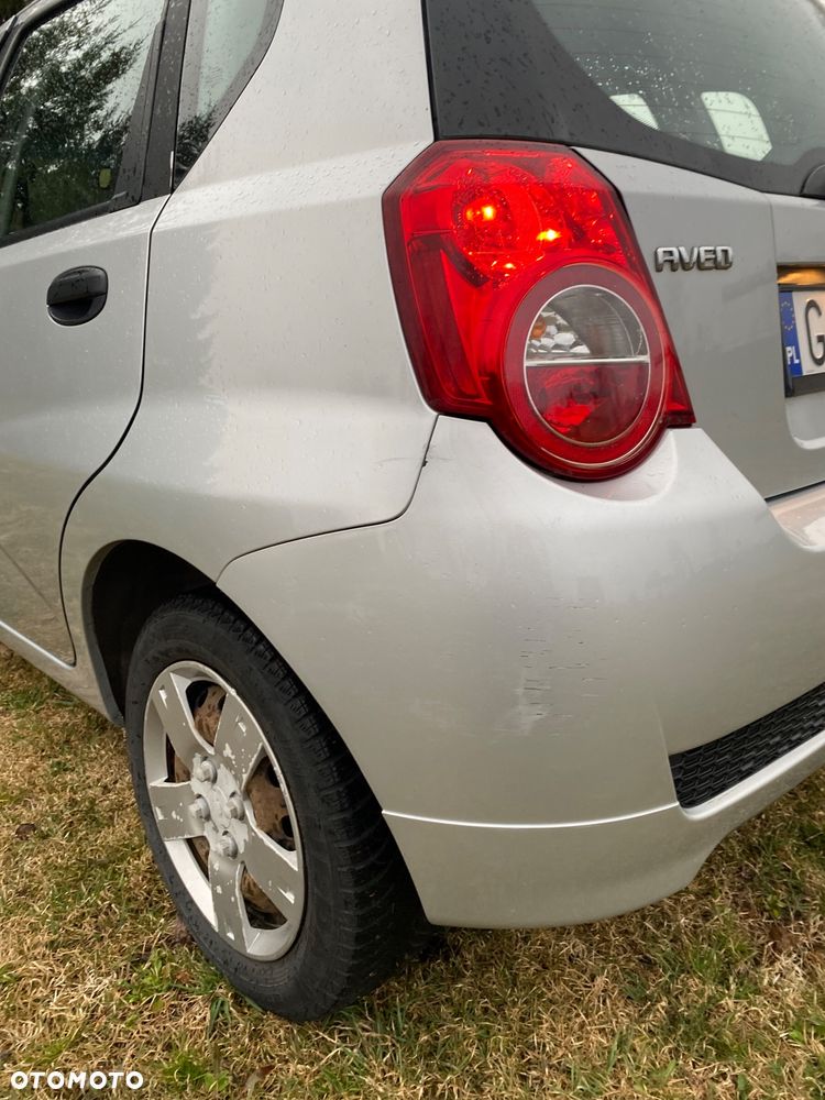 Chevrolet Aveo 1.2 16V Base (air4) - 6